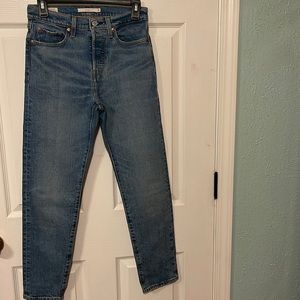 Levi’s Wedgie Fit Jeans Size 26